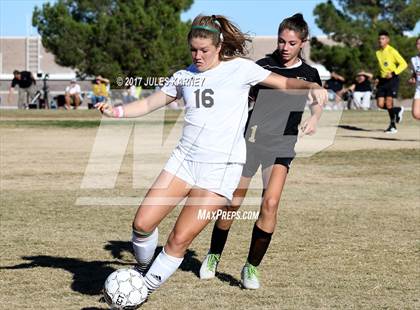 Thumbnail 1 in Palo Verde vs Faith Lutheran photogallery.