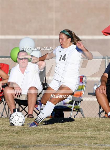 Thumbnail 1 in Palo Verde vs Faith Lutheran photogallery.