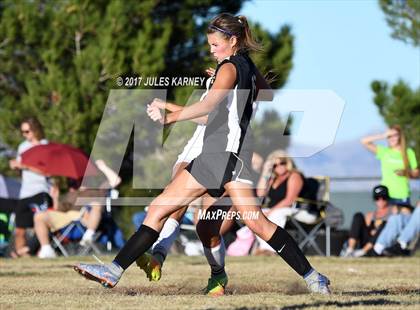 Thumbnail 2 in Palo Verde vs Faith Lutheran photogallery.