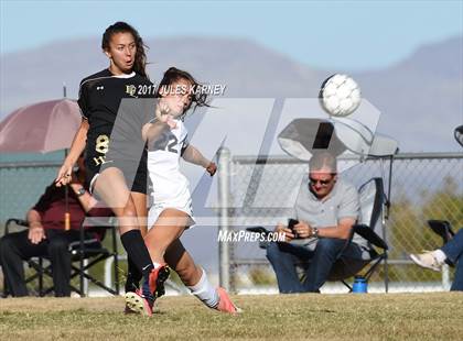 Thumbnail 2 in Palo Verde vs Faith Lutheran photogallery.