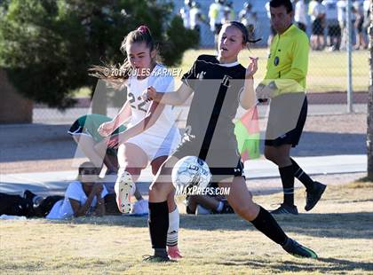 Thumbnail 1 in Palo Verde vs Faith Lutheran photogallery.