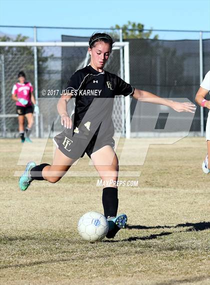 Thumbnail 3 in Palo Verde vs Faith Lutheran photogallery.