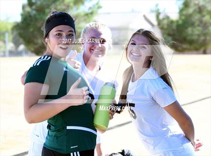 Thumbnail 2 in Palo Verde vs Faith Lutheran photogallery.