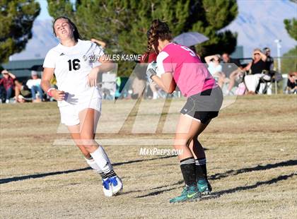 Thumbnail 3 in Palo Verde vs Faith Lutheran photogallery.