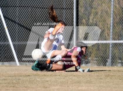 Thumbnail 3 in Palo Verde vs Faith Lutheran photogallery.