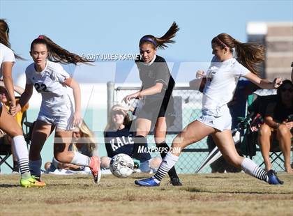 Thumbnail 2 in Palo Verde vs Faith Lutheran photogallery.