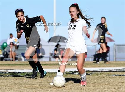 Thumbnail 3 in Palo Verde vs Faith Lutheran photogallery.