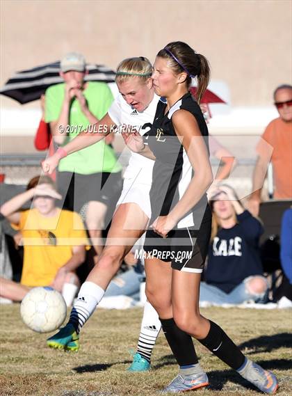 Thumbnail 1 in Palo Verde vs Faith Lutheran photogallery.