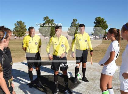 Thumbnail 3 in Palo Verde vs Faith Lutheran photogallery.