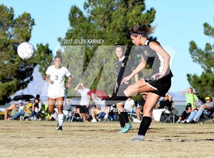 Thumbnail 2 in Palo Verde vs Faith Lutheran photogallery.