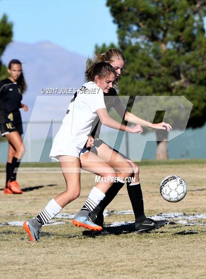 Thumbnail 1 in Palo Verde vs Faith Lutheran photogallery.