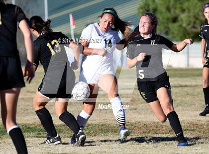 Thumbnail 1 in Palo Verde vs Faith Lutheran photogallery.