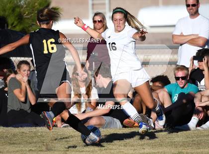 Thumbnail 2 in Palo Verde vs Faith Lutheran photogallery.