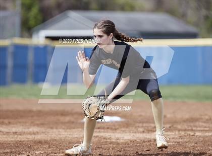 Thumbnail 3 in Westfield @ West Potomac photogallery.