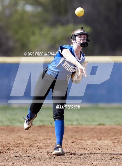 Thumbnail 3 in Westfield @ West Potomac photogallery.