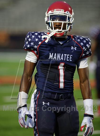 Thumbnail 2 in Manatee vs. Gilman (Brothers In Arms Classic) photogallery.