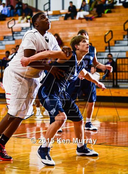 Thumbnail 2 in South Houston vs. Kingwood (McDonald's Texas Invitational) photogallery.