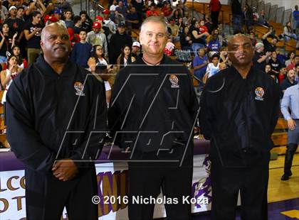 Thumbnail 3 in Whittier vs. Lynwood (CIF SS Playoffs) photogallery.