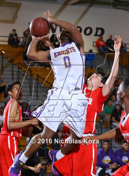 Thumbnail 3 in Whittier vs. Lynwood (CIF SS Playoffs) photogallery.