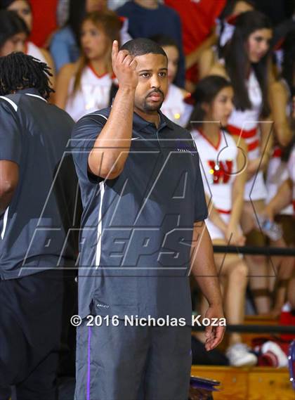 Thumbnail 2 in Whittier vs. Lynwood (CIF SS Playoffs) photogallery.