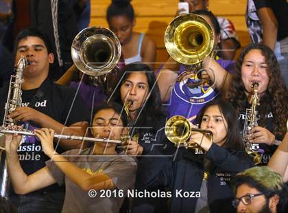 Thumbnail 3 in Whittier vs. Lynwood (CIF SS Playoffs) photogallery.