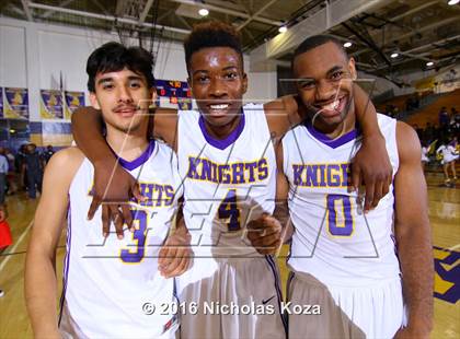 Thumbnail 3 in Whittier vs. Lynwood (CIF SS Playoffs) photogallery.