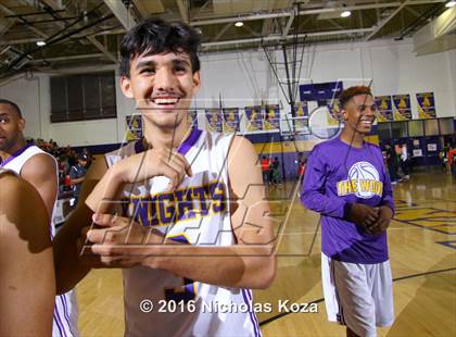 Thumbnail 3 in Whittier vs. Lynwood (CIF SS Playoffs) photogallery.