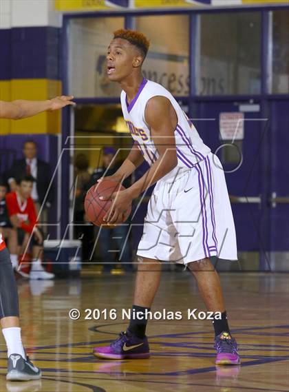 Thumbnail 3 in Whittier vs. Lynwood (CIF SS Playoffs) photogallery.