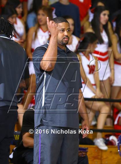 Thumbnail 1 in Whittier vs. Lynwood (CIF SS Playoffs) photogallery.