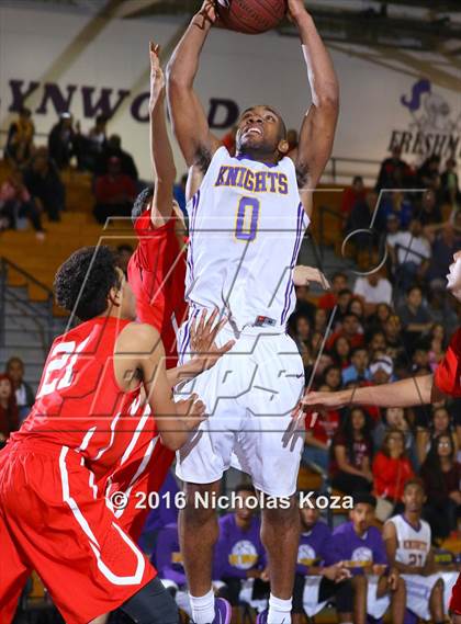 Thumbnail 3 in Whittier vs. Lynwood (CIF SS Playoffs) photogallery.
