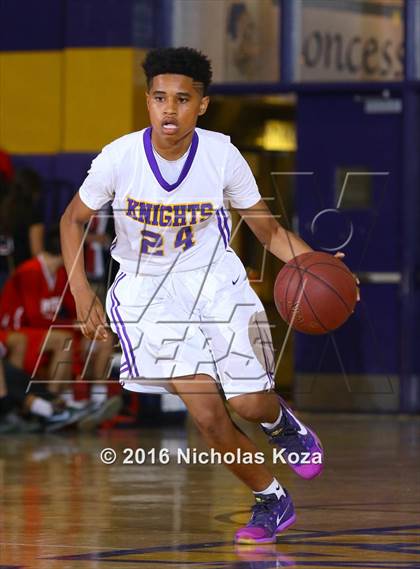 Thumbnail 3 in Whittier vs. Lynwood (CIF SS Playoffs) photogallery.