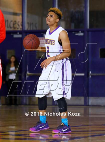 Thumbnail 1 in Whittier vs. Lynwood (CIF SS Playoffs) photogallery.