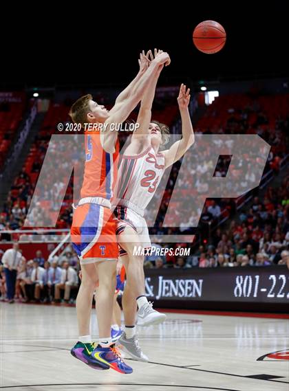 Thumbnail 1 in Timpview vs. Springville (UHSAA 5A Final) photogallery.