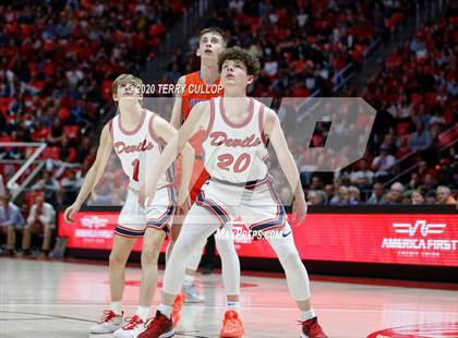 Thumbnail 3 in Timpview vs. Springville (UHSAA 5A Final) photogallery.