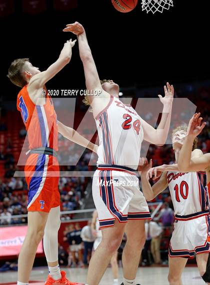 Thumbnail 2 in Timpview vs. Springville (UHSAA 5A Final) photogallery.