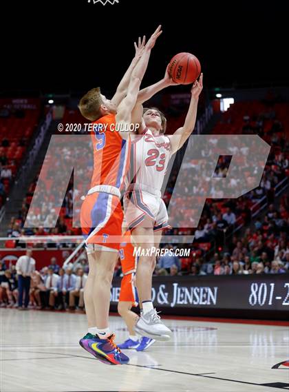 Thumbnail 2 in Timpview vs. Springville (UHSAA 5A Final) photogallery.