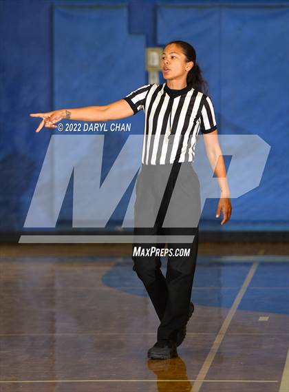 Thumbnail 2 in Mayfield vs. Alhambra (San Marino Tournament) photogallery.