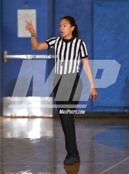 Thumbnail 1 in Mayfield vs. Alhambra (San Marino Tournament) photogallery.