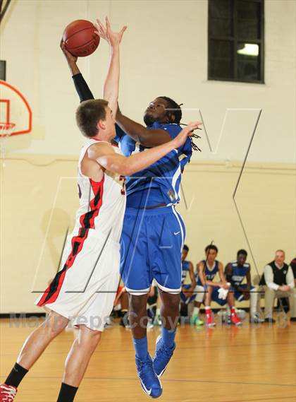 Thumbnail 2 in Charity All-Star Basketball Showcase photogallery.