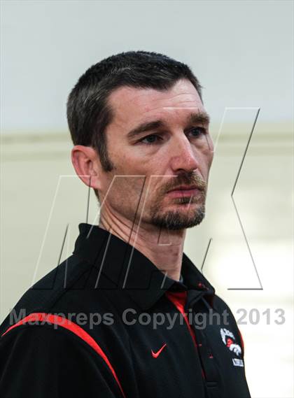 Thumbnail 3 in Charity All-Star Basketball Showcase photogallery.