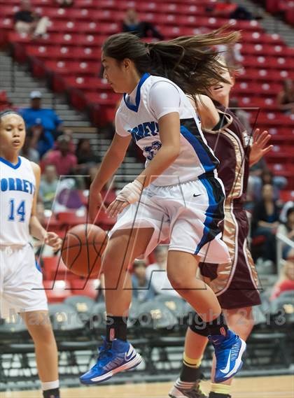 Thumbnail 1 in Bishop's vs La Jolla Country Day (CIF SDS D4 Final) photogallery.