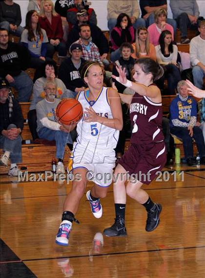 Thumbnail 1 in Cranberry Area vs Union (PIAA District 9 KSAC Final) photogallery.