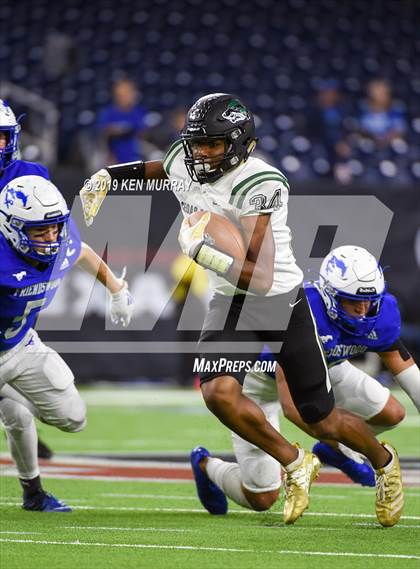 Thumbnail 2 in Cedar Park vs Friendswood (UIL 5A Area Playoff) photogallery.