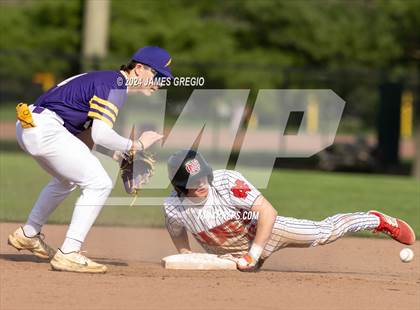 Thumbnail 3 in New Castle @ Champion photogallery.