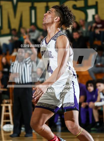 Thumbnail 1 in Woodcreek vs. Bradshaw Christian photogallery.