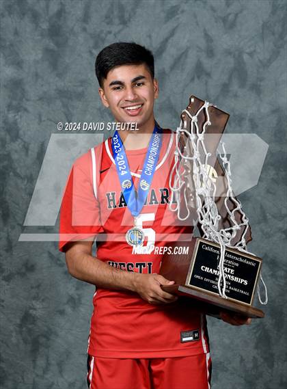 Thumbnail 3 in Harvard-Westlake (CIF State Open Div. Awards) photogallery.