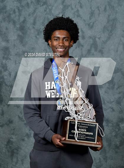 Thumbnail 3 in Harvard-Westlake (CIF State Open Div. Awards) photogallery.