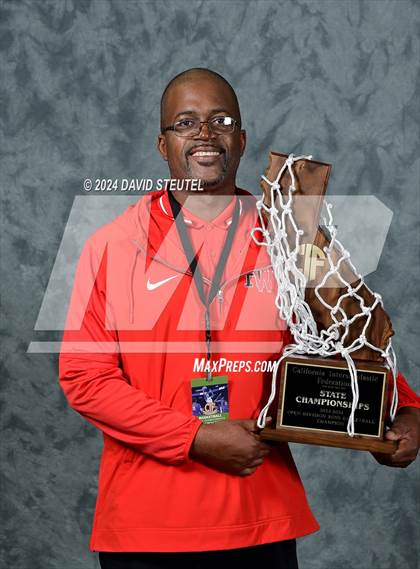 Thumbnail 1 in Harvard-Westlake (CIF State Open Div. Awards) photogallery.