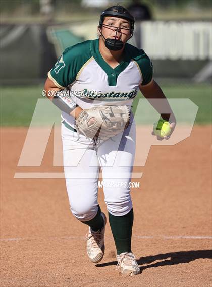 Thumbnail 1 in Sheldon @ Monterey Trail photogallery.