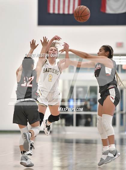 Thumbnail 3 in Mater Dei @ Sonora photogallery.